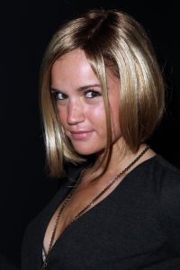 19-09-2011 SHOWBIZZ; MODESHOW VAN JOS VAN RAAK VOOR DE NEGENDE KEER IN AMSTERDAM. Niet meer weg te denken in de fashion scene van 2011, de shows van Jos van Raak. Ook dit keer weer BNers op de catwalk oa. Quinty Trustfull, Froukje de Both en Irene van de Laar. De meest waanzinnige creaties kwamen voorbij en de vintage jurken van RAAK signature was echt het moment dat de mensen uit hun dak gingen.
foto: Albert den Iseger