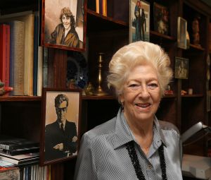 19-09-2013 SHOWBIZZ; ELLEN VOGEL-91 JAAR- VERHUISDE NAAR AANLEUNWONING. Ellen Vogel  verloor vorig jaar haar echtgenoot JIMMY MUNNINGHOFF. Nu is zij verhuist aan een woning a d rand van Amsterdam. Monique Kallmann zoekt haar op en maakte een mooi verhaal dat deze week in weekblad PRIVE staat.
foto: Albert den Iseger.