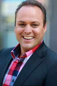 08-09-2013 SHOWBIZZ; VIVA LA FRANS( BAUER) IS WEER EEN TV KNALLER. Frans en Dorus Bauer zijn weer een TV knaller geworden. Met gemiddeld meer dan 1 miljoen kijkers hebben de broers weer een TV Hit te pakken.
foto: Albert den Iseger.
