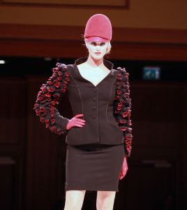 09-09-2013 SHOWBIZZ; MODESHOW RONALD KOLK WEER EEN SPECTACLE.
foto: Albert den Iseger