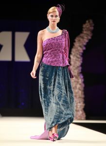 09-09-2013 SHOWBIZZ; MODESHOW RONALD KOLK WEER EEN SPECTACLE.
foto: Albert den Iseger