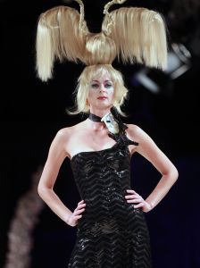 09-09-2013 SHOWBIZZ; MODESHOW RONALD KOLK WEER EEN SPECTACLE.
foto: Albert den Iseger
