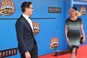 21-09-2014 SHOWBIZZ; PREMIERE VAN MUSICAL MOEDER IK WIL BIJ DE REVUE.
foto: Albert den Iseger