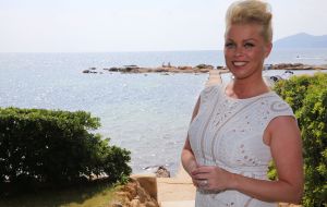 26-09-2014 SHOWBIZZ; NAJAARSPRESENTATIE 2014 SBS BROADCASTING OP IBIZA. Met oa. Jochum van Gelder-Bridget Maasland-Kees Tol-Beau van Erven Dorens-Maurice Wijnen-Renate Gerschtanowitz-Selma van Dijk en vele anderen.
foto: Albert den Iseger