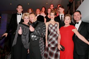 21-09-2014 SHOWBIZZ; PREMIERE VAN MUSICAL MOEDER IK WIL BIJ DE REVUE.
foto: Albert den Iseger