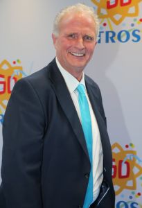 03-09-2014 SHOWBIZZ; DE GROOTSTE FAMILIE VAN NEDERLAND VIERT VOOR DE LAATSTE KEER EEN TROS FEEST. Vele TROS gezichten waren naar CARRE toegekomen om gezamenlijk nog een keer een feestje te vieren. Vele zagen het ook als het einde van de GROOTSTE FAMILIE van NL.
foto: Albert den Iseger