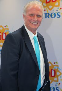 03-09-2014 SHOWBIZZ; DE GROOTSTE FAMILIE VAN NEDERLAND VIERT VOOR DE LAATSTE KEER EEN TROS FEEST. Vele TROS gezichten waren naar CARRE toegekomen om gezamenlijk nog een keer een feestje te vieren. Vele zagen het ook als het einde van de GROOTSTE FAMILIE van NL.
foto: Albert den Iseger