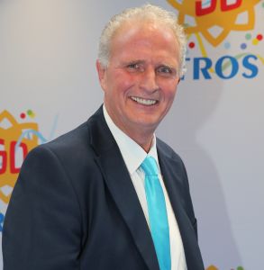03-09-2014 SHOWBIZZ; DE GROOTSTE FAMILIE VAN NEDERLAND VIERT VOOR DE LAATSTE KEER EEN TROS FEEST. Vele TROS gezichten waren naar CARRE toegekomen om gezamenlijk nog een keer een feestje te vieren. Vele zagen het ook als het einde van de GROOTSTE FAMILIE van NL.
foto: Albert den Iseger
