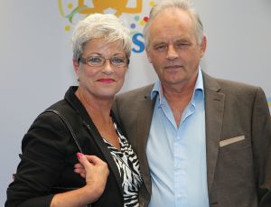 03-09-2014 SHOWBIZZ; DE GROOTSTE FAMILIE VAN NEDERLAND VIERT VOOR DE LAATSTE KEER EEN TROS FEEST. Vele TROS gezichten waren naar CARRE toegekomen om gezamenlijk nog een keer een feestje te vieren. Vele zagen het ook als het einde van de GROOTSTE FAMILIE van NL.
foto: Albert den Iseger