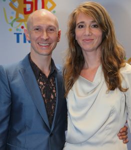 03-09-2014 SHOWBIZZ; DE GROOTSTE FAMILIE VAN NEDERLAND VIERT VOOR DE LAATSTE KEER EEN TROS FEEST. Vele TROS gezichten waren naar CARRE toegekomen om gezamenlijk nog een keer een feestje te vieren. Vele zagen het ook als het einde van de GROOTSTE FAMILIE van NL.
foto: Albert den Iseger