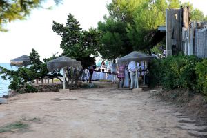 27-09-2014 SHOWBIZZ; ZONNIG HUWELIJK VOOR PATTY EN ANTOINE OP IBIZA. foto: Albert den Iseger