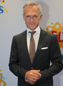 03-09-2014 SHOWBIZZ; DE GROOTSTE FAMILIE VAN NEDERLAND VIERT VOOR DE LAATSTE KEER EEN TROS FEEST. Vele TROS gezichten waren naar CARRE toegekomen om gezamenlijk nog een keer een feestje te vieren. Vele zagen het ook als het einde van de GROOTSTE FAMILIE van NL.
foto: Albert den Iseger