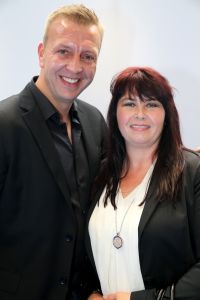 03-09-2014 SHOWBIZZ; DE GROOTSTE FAMILIE VAN NEDERLAND VIERT VOOR DE LAATSTE KEER EEN TROS FEEST. Vele TROS gezichten waren naar CARRE toegekomen om gezamenlijk nog een keer een feestje te vieren. Vele zagen het ook als het einde van de GROOTSTE FAMILIE van NL.
foto: Albert den Iseger