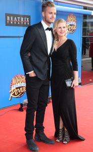 21-09-2014 SHOWBIZZ; PREMIERE VAN MUSICAL MOEDER IK WIL BIJ DE REVUE.
foto: Albert den Iseger