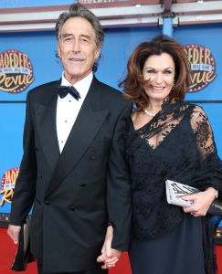 21-09-2014 SHOWBIZZ; PREMIERE VAN MUSICAL MOEDER IK WIL BIJ DE REVUE.
foto: Albert den Iseger