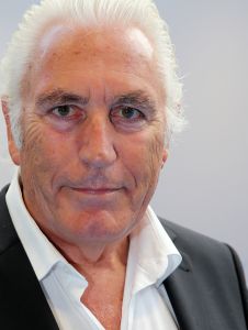 03-09-2014 SHOWBIZZ; DE GROOTSTE FAMILIE VAN NEDERLAND VIERT VOOR DE LAATSTE KEER EEN TROS FEEST. Vele TROS gezichten waren naar CARRE toegekomen om gezamenlijk nog een keer een feestje te vieren. Vele zagen het ook als het einde van de GROOTSTE FAMILIE van NL.
foto: Albert den Iseger