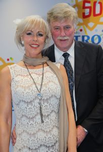 03-09-2014 SHOWBIZZ; DE GROOTSTE FAMILIE VAN NEDERLAND VIERT VOOR DE LAATSTE KEER EEN TROS FEEST. Vele TROS gezichten waren naar CARRE toegekomen om gezamenlijk nog een keer een feestje te vieren. Vele zagen het ook als het einde van de GROOTSTE FAMIL03-09-2014 SHOWBIZZ; DE GROOTSTE FAMILIE VAN NEDERLAND VIERT VOOR DE LAATSTE KEER EEN TROS FEEST. Vele TROS gezichten waren naar CARRE toegekomen om gezamenlijk nog een keer een feestje te vieren. Vele zagen het ook als het einde van de GROOTSTE FAMILIE van NL.
foto: Albert den IsegerAlbert den Iseger