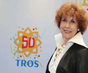 03-09-2014 SHOWBIZZ; DE GROOTSTE FAMILIE VAN NEDERLAND VIERT VOOR DE LAATSTE KEER EEN TROS FEEST. Vele TROS gezichten waren naar CARRE toegekomen om gezamenlijk nog een keer een feestje te vieren. Vele zagen het ook als het einde van de GROOTSTE FAMILIE van NL.
foto: Albert den Iseger