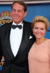 21-09-2014 SHOWBIZZ; PREMIERE VAN MUSICAL MOEDER IK WIL BIJ DE REVUE.
foto: Albert den Iseger