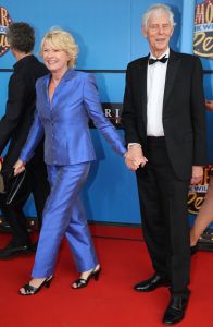 21-09-2014 SHOWBIZZ; PREMIERE VAN MUSICAL MOEDER IK WIL BIJ DE REVUE.
foto: Albert den Iseger