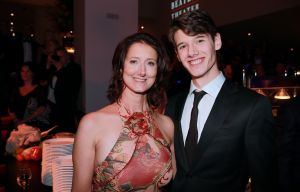 22-09-2014 SHOWBIZZ; TERENCE VAN DER LOO IS DE NIEUWE STER IN MUSICAL WERELD. De Karate kampioen is de STER geworden van MOEDER IK WIL BIJ DE REVUE. Deze vraag stelde hij ooit aan zijn eigen moeder.
foto: Albert den Iseger