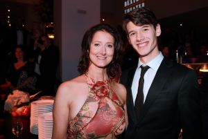22-09-2014 SHOWBIZZ; TERENCE VAN DER LOO IS DE NIEUWE STER IN MUSICAL WERELD. De Karate kampioen is de STER geworden van MOEDER IK WIL BIJ DE REVUE. Deze vraag stelde hij ooit aan zijn eigen moeder.foto: Albert den Iseger