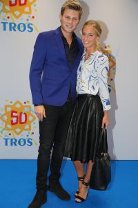 03-09-2014 SHOWBIZZ; DE GROOTSTE FAMILIE VAN NEDERLAND VIERT VOOR DE LAATSTE KEER EEN TROS FEEST. Vele TROS gezichten waren naar CARRE toegekomen om gezamenlijk nog een keer een feestje te vieren. Vele zagen het ook als het einde van de GROOTSTE FAMILIE van NL.
foto: Albert den Iseger