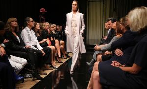 19-09-2015 SHOWBIZZ; MART VISSER SHOWT HAUTE COUTURE WINTER SHOW 2015. foto: Albert den Iseger 