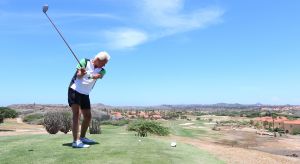 01-09-2016 SPORT; ARUBA PRO-AM GOLF TOURNAMENT 2016. In samenwerking met TIERRA DEL SOL te Aruba organiseerde ARUBA TOURIST AUTHORITY het Aruba Pro Am Golf Toernooi. Enkele BN ers deden hier ook aan mee. Nederland viel echter niet in de prijzen.Ook werd de HANDICART gepresenteerd door Mark en Frans Tempelman.
Hierover later een aparte fotoreportage. 
foto: Albert den Iseger