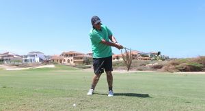 01-09-2016 SPORT; ARUBA PRO-AM GOLF TOURNAMENT 2016. In samenwerking met TIERRA DEL SOL te Aruba organiseerde ARUBA TOURIST AUTHORITY het Aruba Pro Am Golf Toernooi. Enkele BN ers deden hier ook aan mee. Nederland viel echter niet in de prijzen.Ook werd de HANDICART gepresenteerd door Mark en Frans Tempelman.
Hierover later een aparte fotoreportage. 
foto: Albert den Iseger