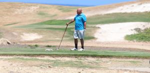 01-09-2016 SPORT; ARUBA PRO-AM GOLF TOURNAMENT 2016. In samenwerking met TIERRA DEL SOL te Aruba organiseerde ARUBA TOURIST AUTHORITY het Aruba Pro Am Golf Toernooi. Enkele BN ers deden hier ook aan mee. Nederland viel echter niet in de prijzen.Ook werd de HANDICART gepresenteerd door Mark en Frans Tempelman.
Hierover later een aparte fotoreportage. 
foto: Albert den Iseger