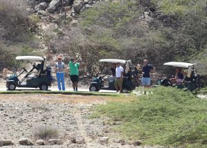 01-09-2016 SPORT; ARUBA PRO-AM GOLF TOURNAMENT 2016. In samenwerking met TIERRA DEL SOL te Aruba organiseerde ARUBA TOURIST AUTHORITY het Aruba Pro Am Golf Toernooi. Enkele BN ers deden hier ook aan mee. Nederland viel echter niet in de prijzen.Ook werd de HANDICART gepresenteerd door Mark en Frans Tempelman.
Hierover later een aparte fotoreportage. 
foto: Albert den Iseger