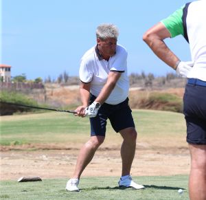 01-09-2016 SPORT; ARUBA PRO-AM GOLF TOURNAMENT 2016. In samenwerking met TIERRA DEL SOL te Aruba organiseerde ARUBA TOURIST AUTHORITY het Aruba Pro Am Golf Toernooi. Enkele BN ers deden hier ook aan mee. Nederland viel echter niet in de prijzen.Ook werd de HANDICART gepresenteerd door Mark en Frans Tempelman.
Hierover later een aparte fotoreportage. 
foto: Albert den Iseger
