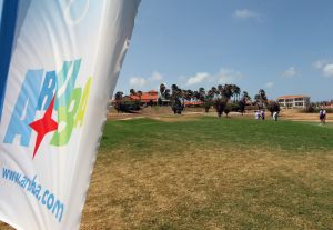 01-09-2016 SPORT; ARUBA PRO-AM GOLF TOURNAMENT 2016. In samenwerking met TIERRA DEL SOL te Aruba organiseerde ARUBA TOURIST AUTHORITY het Aruba Pro Am Golf Toernooi. Enkele BN ers deden hier ook aan mee. Nederland viel echter niet in de prijzen.Ook werd de HANDICART gepresenteerd door Mark en Frans Tempelman. Hierover later een aparte fotoreportage.  foto: Albert den Iseger