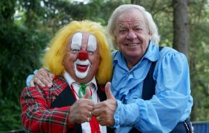17-09-2021 SHOWBIZZ; BAS VAN TOOR VANDAAG 86 JAAR GEWORDEN- Clown Bassie is vandaag jarig. Het is puur jeugd sentiment voor fans en scholieren. Clown Bassie had nog een devies voor alle fans, Altijd blijven lachen.
foto: Albert den Iseger