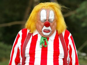 17-09-2021 SHOWBIZZ; BAS VAN TOOR VANDAAG 86 JAAR GEWORDEN- Clown Bassie is vandaag jarig. Het is puur jeugd sentiment voor fans en scholieren. Clown Bassie had nog een devies voor alle fans, Altijd blijven lachen.
foto: Albert den Iseger