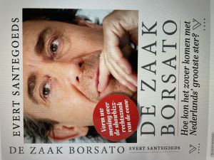 23-09-2025 SHOWBIZZ; DE ZAAK MARCO BORSATO. Evert Santegoeds lanceert vandaag zijn nieuwste boek. Een boek waarin  uzelf een mening mag vormen over de rechtzaak Marco Borsato. Hoe kon het zover komen met Nederlands grootste ster.
